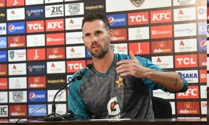 RayhamUnplugged's tweet photo. 🚨 OFFICIAL - SHAUN TAIT TO JOIN PCB! 🇵🇰

- Shaun Tait is set to travel from Australia to Pakistan within 24 hours.

- He will sign his PCB contract upon arrival, followed by the official announcement of his appointment as Pakistan’s bowling coach. https://t.co/ITedgkLeQ6