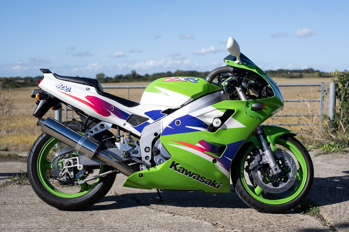 jasondoddphoto's tweet photo. Bike shoot yesterday for @carandclassic coming soon ZXR 400 https://t.co/Y1Kf7OgYs3
