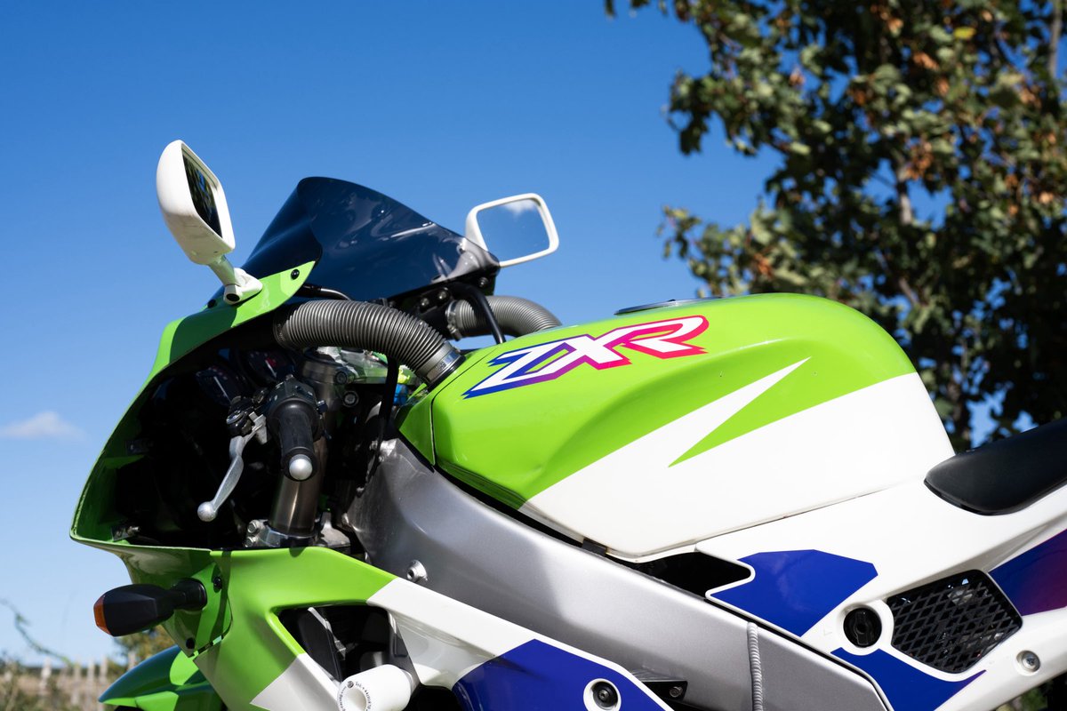 jasondoddphoto's tweet photo. Bike shoot yesterday for @carandclassic coming soon ZXR 400 https://t.co/Y1Kf7OgYs3