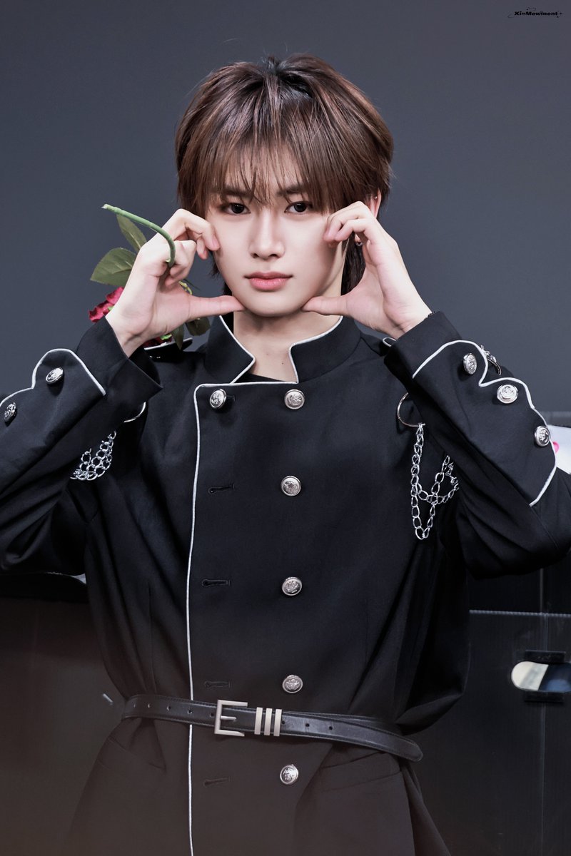 XinMewment's tweet photo. 20261004

#周安信 #안신 #ANXIN #アンシン #ALPHADRIVEONE #ALD1 #알파드라이브원 https://t.co/HJpBha9zkJ