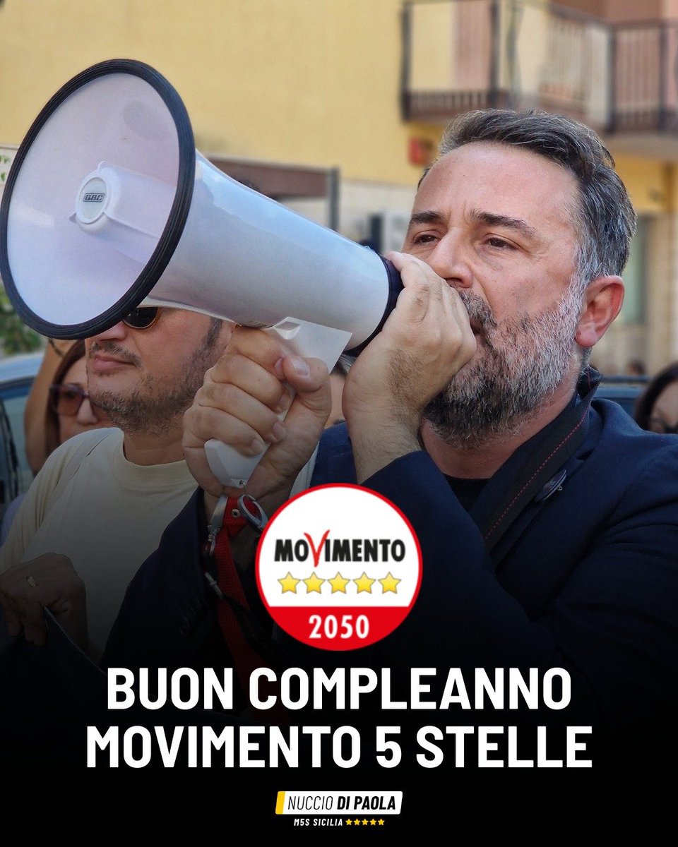 NuccioDiPaola's tweet photo. ⭐Mi taglio lo stipendio da 9 anni e lo restiuisco ai cittadini;
⭐Ho rinunciato all'auto blu da quando sono Vicepresidente Ars;
⭐Ho rinunciato da sempre all'adeguamento della pensione;
⭐Mi oppongo ai privilegi e combatto i costi della politica ( non ultimo il tentativo della destra siciliana di aumentare i costi della politica dei Liberi Consorzi Comunali). Ho votato NO;
⭐ Siamo il MoVimento 5 Stelle di sempre con 17 anni in più di esperienza.

Ieri, oggi e domani Viva il M5S.
In questi 17 anni abbiamo attraversato tutto (vittorie, sconfitte, errori, intuizioni) ci hanno dato per morti tante volte ma siamo sempre qua. 17 anni sono passati ma una cosa non cambia mai, la nostra voglia di cambiare in meglio i territori in cui viviamo (Comuni, Regioni, Nazione) 

Abbiamo fatto tanto ma tanto rimane da fare per cambiare la sanità, il lavoro, l'ambiente, il futuro del nostro Paese.

Di una cosa sono sicuro lo faremo come sempre nel miglior modo che conosciamo INSIEME. 
Buon diciassettesimo compleanno a tutti NOI.
