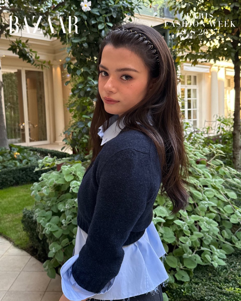 FSBA85's tweet photo. Becky Suay 

#BeckyArmstrong‌
#MiuMiuSS27xBecky
REBECCA X MIU MIU PFWSS27 https://t.co/apmeVPxmDs