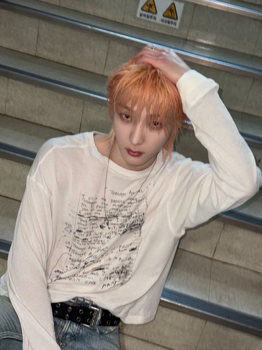 withbonedo's tweet photo. (261004) ⭐ #SUNGHO Weverse Update

Is it finally over🖤

#BOYNEXTDOOR #보이넥스트도어 https://t.co/Ndaj3eDvI9