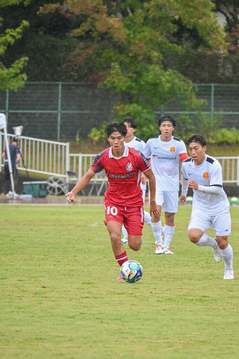 ryokj25's tweet photo. プロになって初ゴール⚽️
ユースでも見慣れた背番号10がやっぱり似合う！

本当におめでとう！！！

#末宗寛士郎 選手 #ファジアーノ岡山 https://t.co/SeGtC9ubat