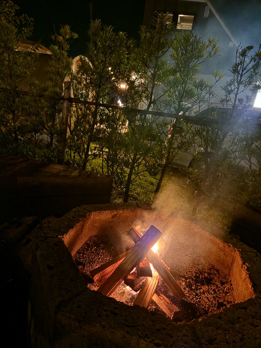 musashi_prpr's tweet photo. マシュマロ焼きにかかるとする https://t.co/3txpFsmQoY