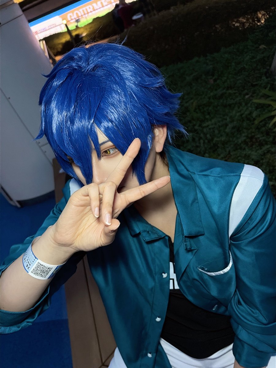 yurino_cos_'s tweet photo. 🍎年下組でした~♪♪
#レイパラ　#コスフェスTDC https://t.co/giEp1XxWTd