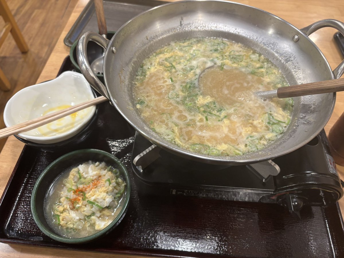 pomecha_vrc's tweet photo. 〆のおじや！美味しかった～！ https://t.co/gCU6YJaZBv