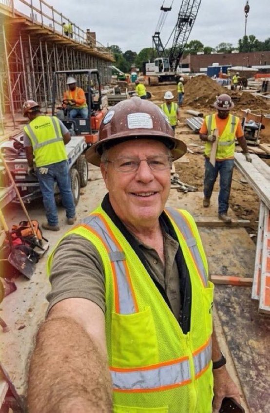 John__snow2's tweet photo. This is my work. Would you be willing to build a life with me through it? https://t.co/ojwMAWAmLE