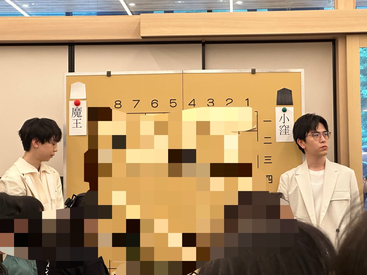 Syo_oubo's tweet photo. 今日楽しかったイベントの写真をザッと出していきます　その1

#渡辺明九段vs S6 https://t.co/5ILDhSK7zK