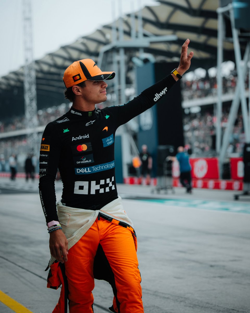 LN4's tweet photo. Unbelievable support for Lando once again this weekend. Thank you to everyone who showed up and cheered for him 💚 https://t.co/mUJOXpvXzp