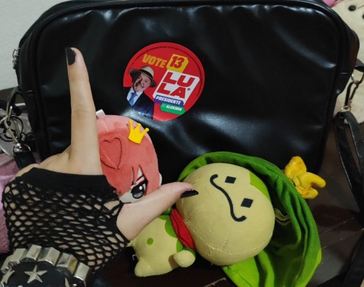 PopTeyvat_'s tweet photo. ⭐ https://t.co/KvmcrW2sRM