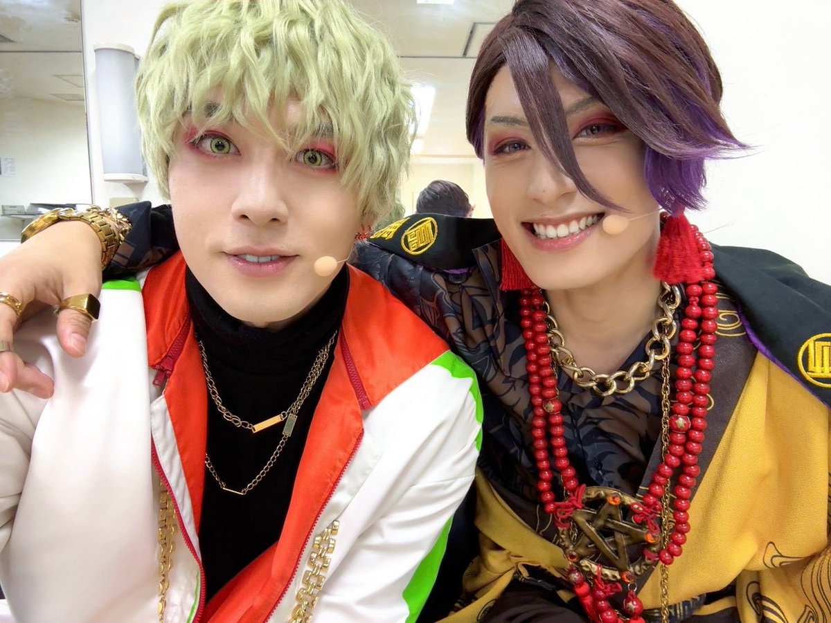 SeIyA__InAgAkI's tweet photo. Paradox Live on Stage -Road to Legend- "RAGE"
3日目は悪漢奴等DAYでした！
昼はお見送り会
夜はアフタートーク！
じゃんけんでも勝ったし
1日、ご機嫌ゴキゲンでした！
めっちゃ笑った

本日もご観劇、応援ありがとうございました！
ここからもっと楽しんでいこう！

#パラステ
#パラライ https://t.co/jTjNXw9nTo