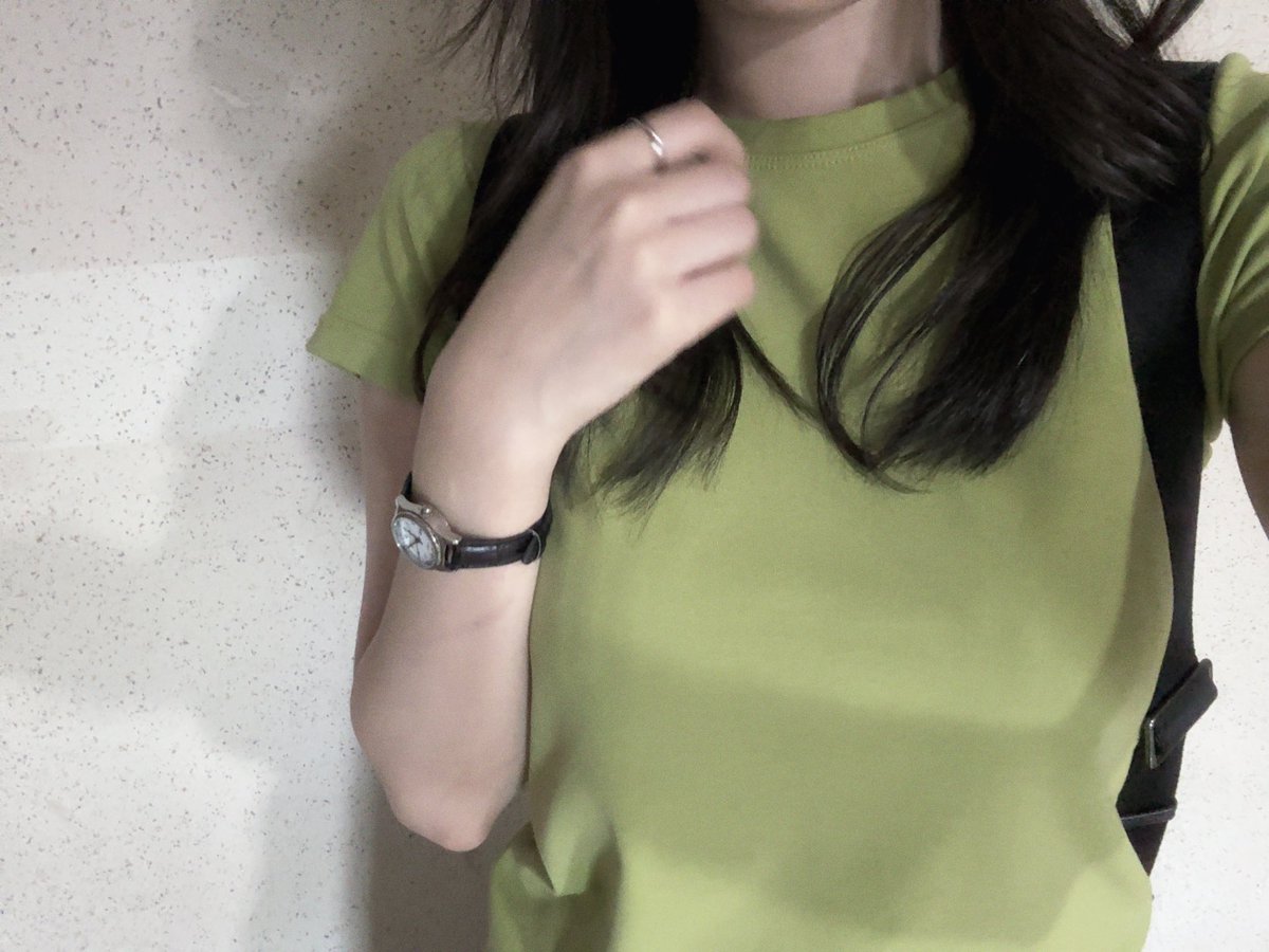 amanda42kl4's tweet photo. 빤리연락해봐  #맘눌뎀 https://t.co/I7TLnxIeLx