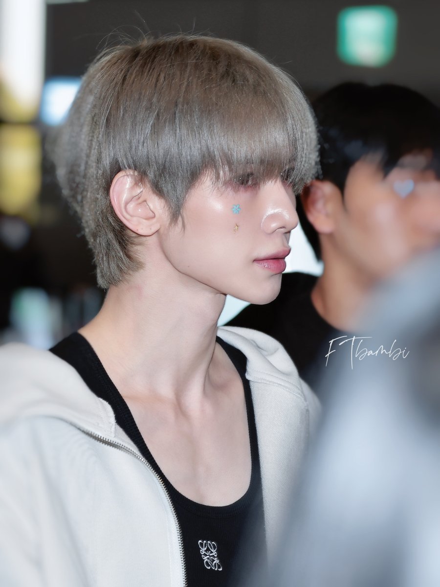 shelenau_u's tweet photo. 1001 #yeosang https://t.co/K2OrL01S62