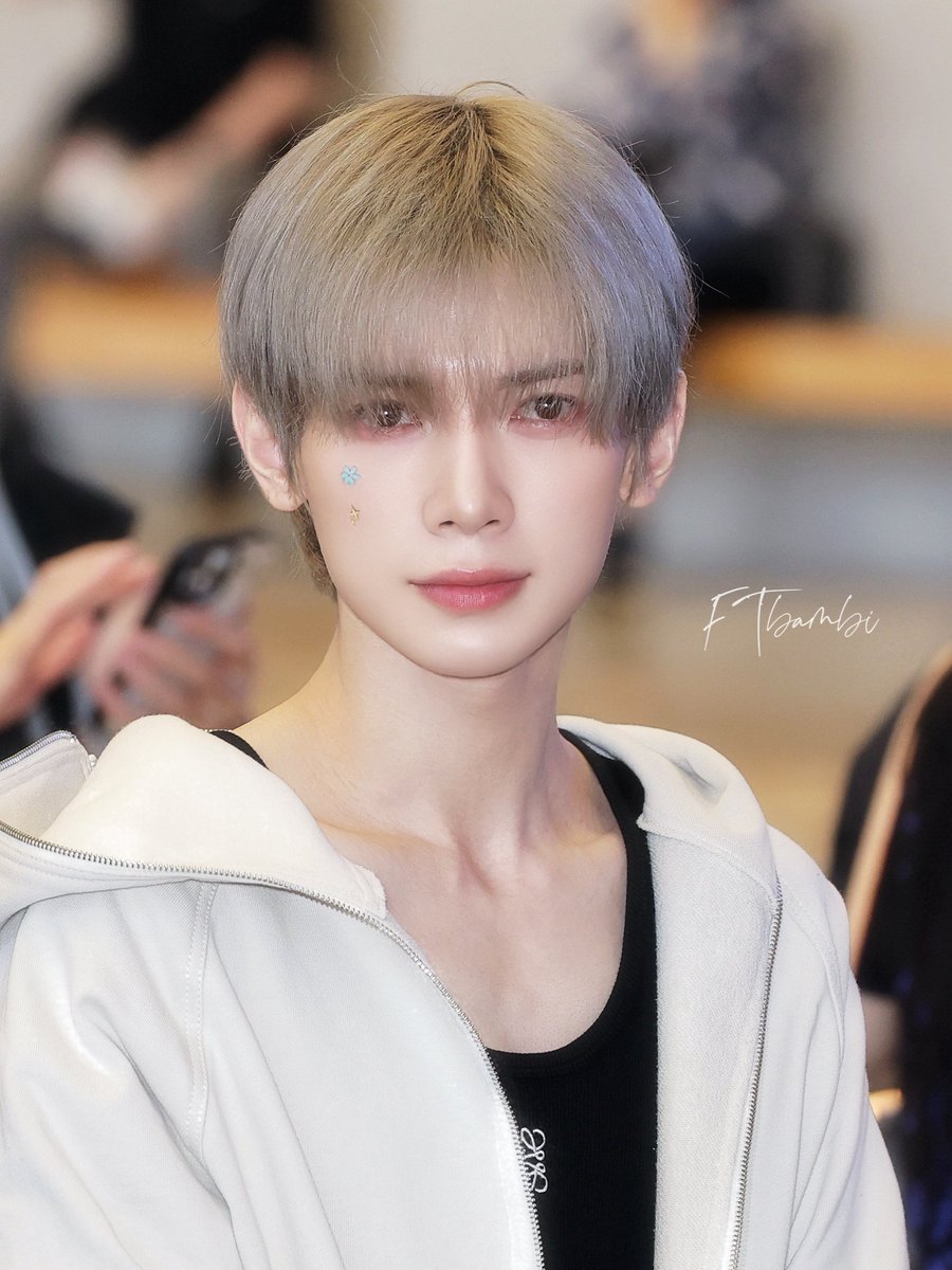 shelenau_u's tweet photo. 1001 #yeosang https://t.co/K2OrL01S62