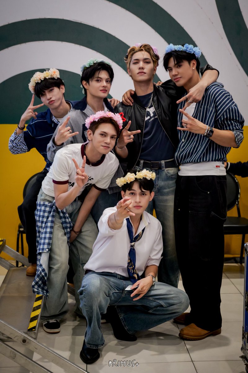 primusplus's tweet photo. 261004 📸 DAY ONE
FIND THEIR STORIES: PRE-DEBUT
BUSKING SERIES
📍 SM CITY LIPA

💐💙

DAYONE SM LIPA STORIES
#DAYONEFindTheirStories
 
#DAYONEOfficial @DAYONEOfficial_ https://t.co/y6aoGWWH2b