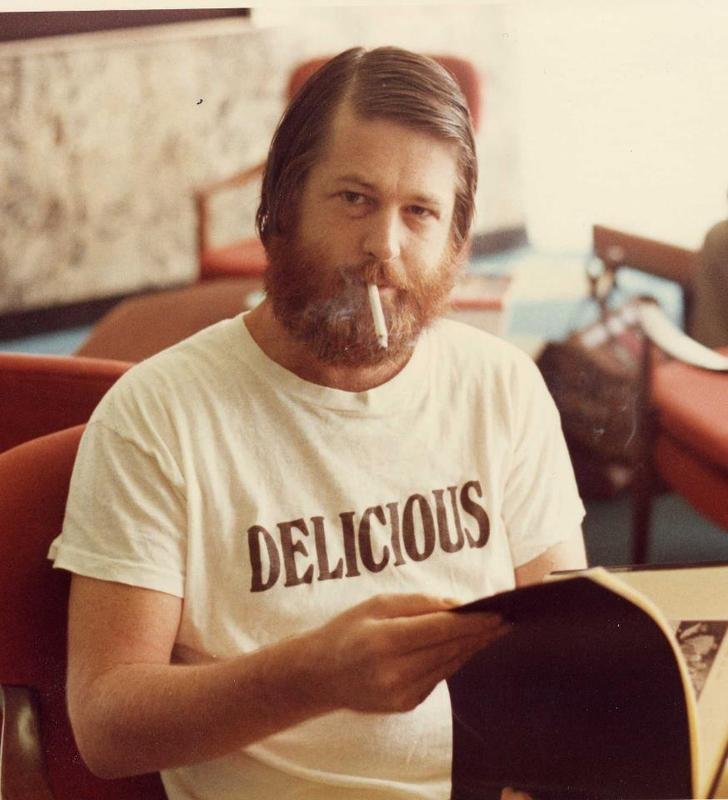 hawthsea's tweet photo. Gen Z wants to have sex with Brian Wilson https://t.co/5NkfTuD65U