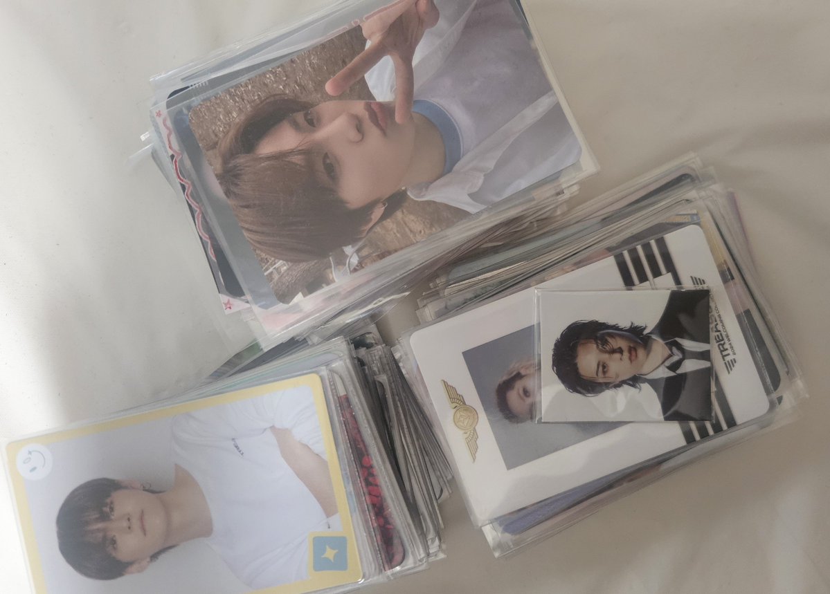 hinaraa__'s tweet photo. TREASURE  トレカ 買取 交換

買い取ってくださる方いませんか😭
メンバーそれぞれあります。
気になる方はメンバーを言ってくだされば写真お送りします🙇🏻‍♀️⸒⸒

または当方ジェヒョクペンなのでジェヒョクとの交換も可能です。 https://t.co/lsLW4tDPNf