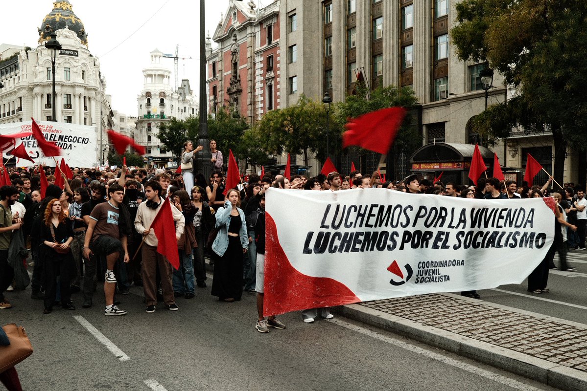 jorge_phh's tweet photo. 3 de Octubre 
@CJSocialista 
@CJS_Madrid https://t.co/sELEwnAUaC