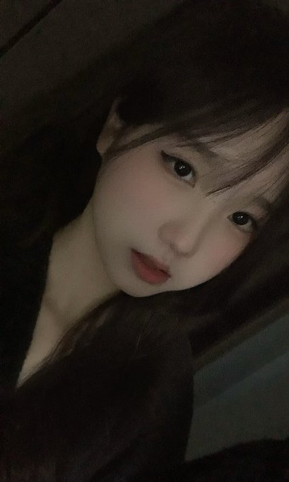 stacy91by8's tweet photo. 07年  166。 48kg
第一次使用
女大 扩列交友（希望是男大）
本人，是本人… https://t.co/0uTpwesKjA