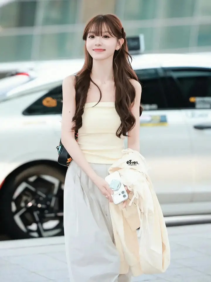 thxaniidxx's tweet photo. ขออวยยศไอดอลสาว จอนฮีมี สเตจเนม วิเวียน ตลอดไปป https://t.co/JcgEnQWZwj
