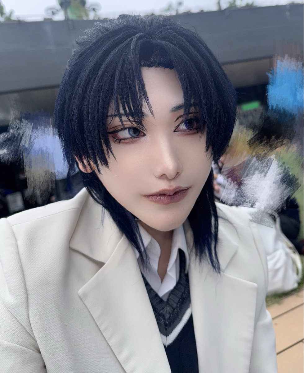 pampam_cos's tweet photo. 🏰🍬とTDC衣装でプリズムホール前の芝生階段にいます🧢🪽

さきほど、人権を失いそうです😭トイレ前譲ってくれませんか？😭と聞いた時譲ってくれた方々 誠にありがとうございました 人権、保たれました 熱い感謝申し上げます https://t.co/tF5Hhb0a50