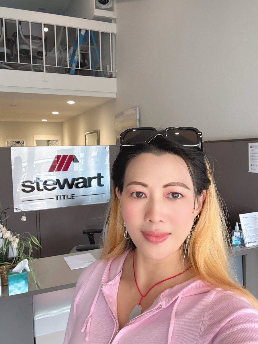 TangEstate's tweet photo. #Congratulations to my #seller , #CashOffer closed less than 30days , #nobuyeragentfee , she is very satisfied with my #work, she said she should know me early so I can help her with few more transactions! My goal is to make my #clients happy , treat #their #realestate #propertyforsale as my own ! Want to #salerealestate #BuyRealEstate #mortgage #refinance feel free to contact by phone ☎️ : 415-583-3668, 📧: hellen@actrfg.com By #YourRealEstateBroker #YourNeighborhoodRealtors #yourneighborhoodloan broker #HellenTang ( https://t.co/XRgSOrC11X)
恭喜我的 #卖房 客户!#全款买家 不到30天 #顺利成交,#无买方经纪人佣金。她对我的 #工作非常满意,还说早一点认识我就好了,这样我就能帮她多完成几笔交易!
我的目标就是让每一位#客户都满意,把他们的#房产出售 当作自己的事来办!
想要#卖房 #买房 #贷款 #再融资 #物业出租管理 欢迎随时联系我:
☎️ 电话:415-583-3668
📧 邮箱:hellen@actrfg.com | hellen@hellentang.com
#您的房地产经纪人 #您的邻里房产顾问 #您的邻里贷款经纪人
#HellenTang(https://t.co/XRgSOrC11X)
*
#actrealtyandfinancegroup #SFMarinaAgent #hellentangrealestate #actrealtyfinancegroup #realestateagent #realtor #broker #loanofficer #bayarea #listingagent #buyersagent #loanbroker #realestatebroker #sanfranciscorealestateagent #sanfranciscorealestatebroker