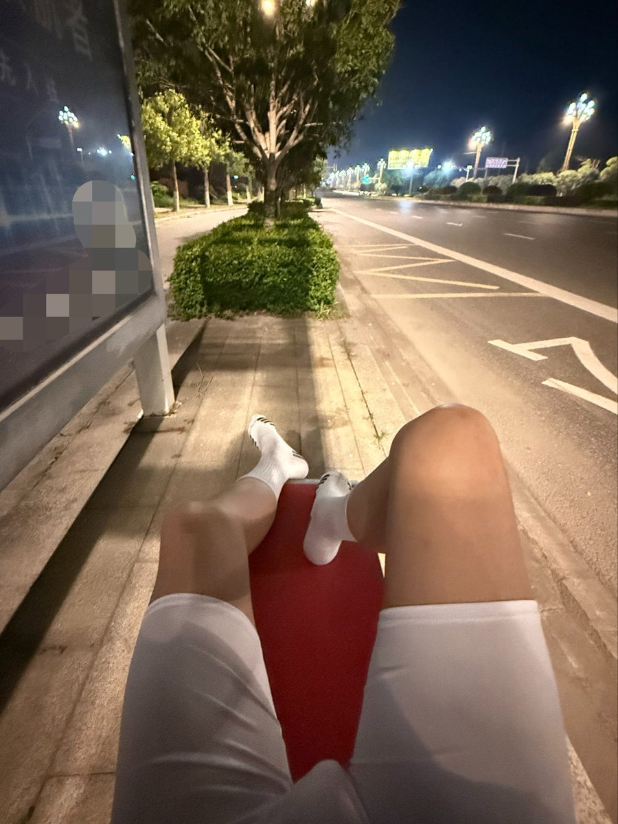 xiaogousm0's tweet photo. 怎么就没人呢 #南充 #天体 https://t.co/Lxe7aYeDTL