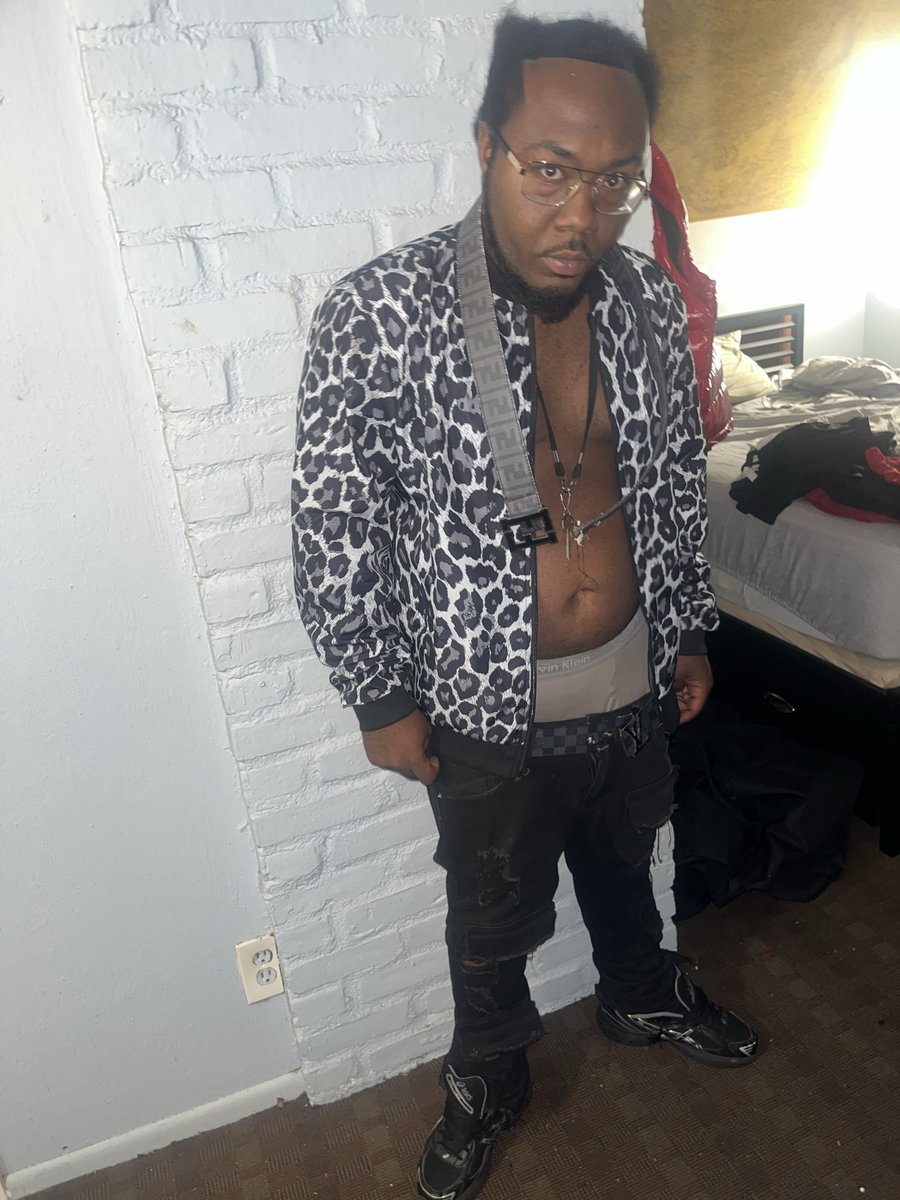 keddy95g's tweet photo. #MyBirthday Ainโt Ova Yet #OctoberLibra
#OctoberBaby #PropertyOfOctober
#OctobersVeryOwn #OVOxo #LibraGang
Iโm Celebrating Till The 31st
My Whole #BirthdayMonth โ๏ธ https://t.co/8U0ipnsOs1
