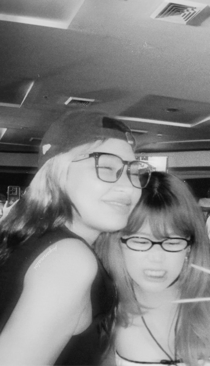 juyonmaloi's tweet photo. happy uyab day! https://t.co/y6au4guElA