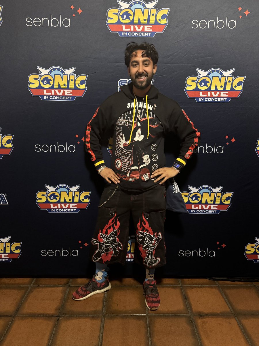 GurpyColors's tweet photo. I went to #sonicliveinconcert for #sonic35 and it was amazing! https://t.co/gTVwz4e0tv