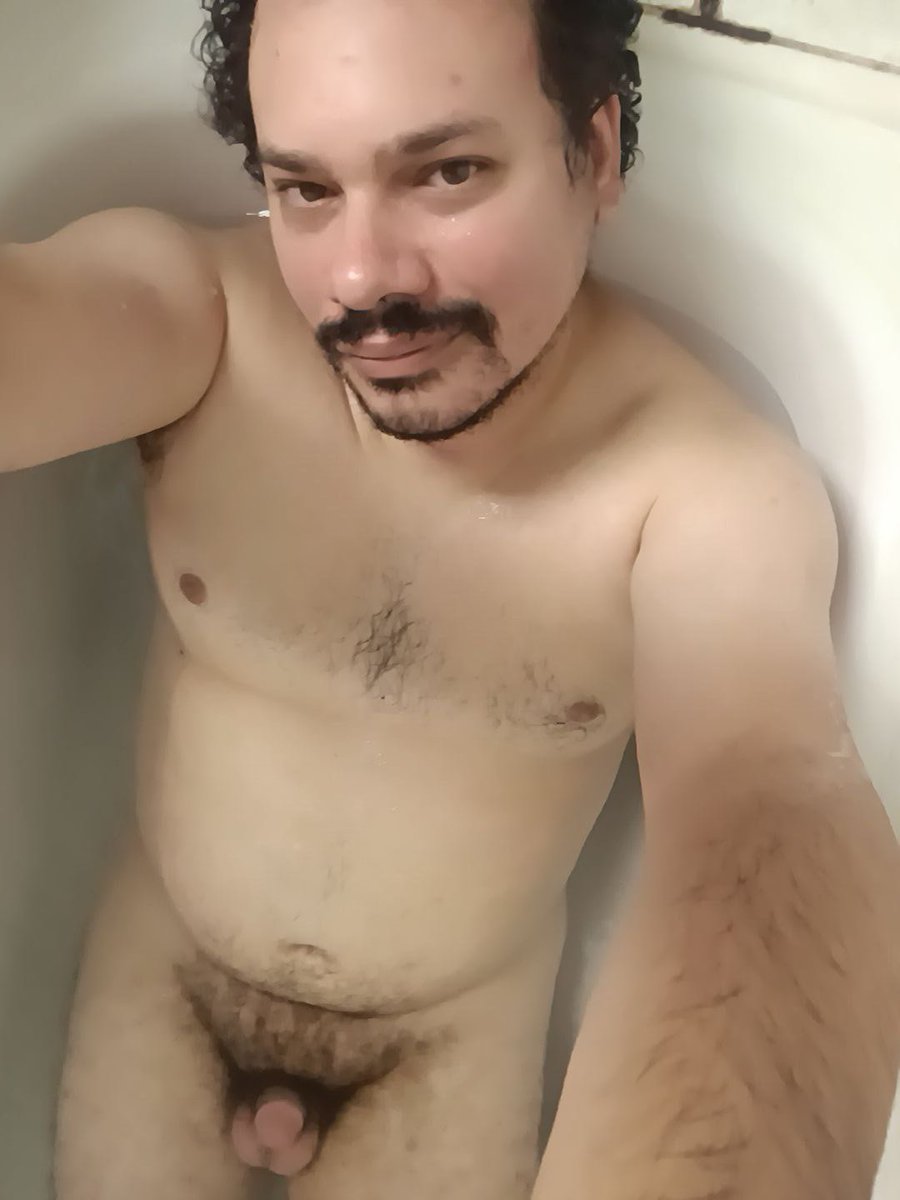 bradysexyx's tweet photo. Décrivez moi https://t.co/uMiLPU8hSP