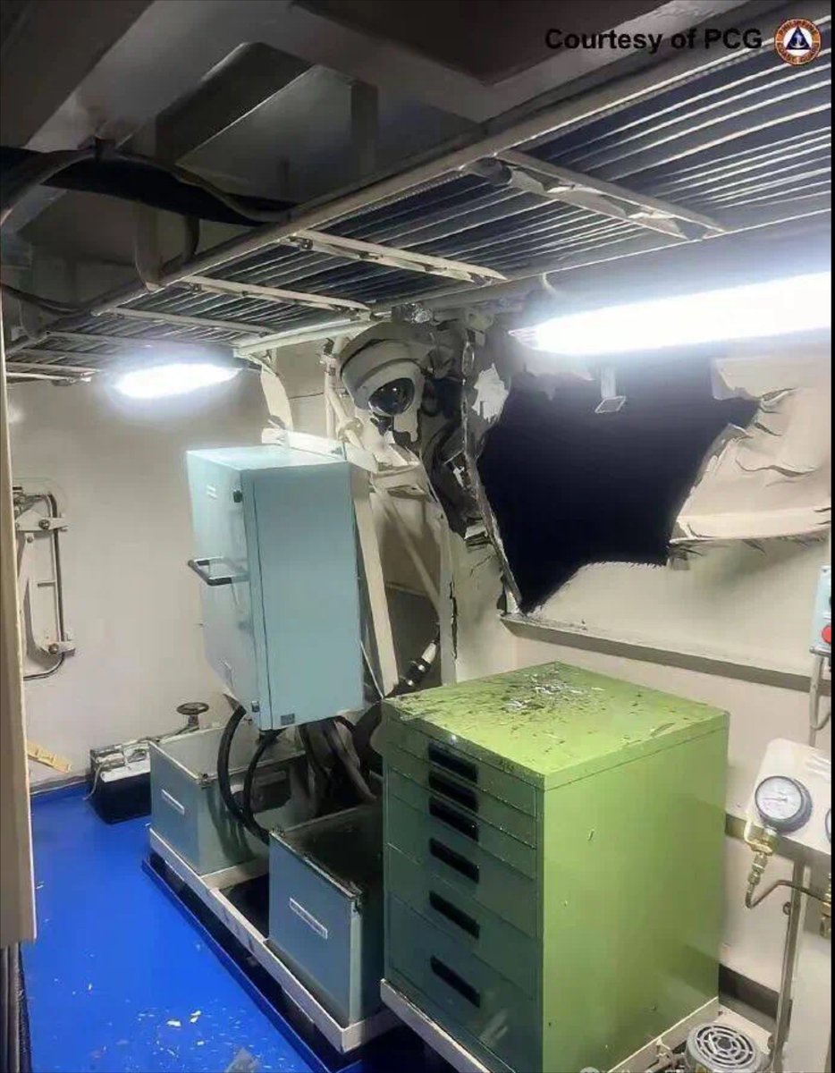 JesseParkewqjs's tweet photo. A sudden cabin crash startled his wife. https://t.co/DDeKHgTOfc