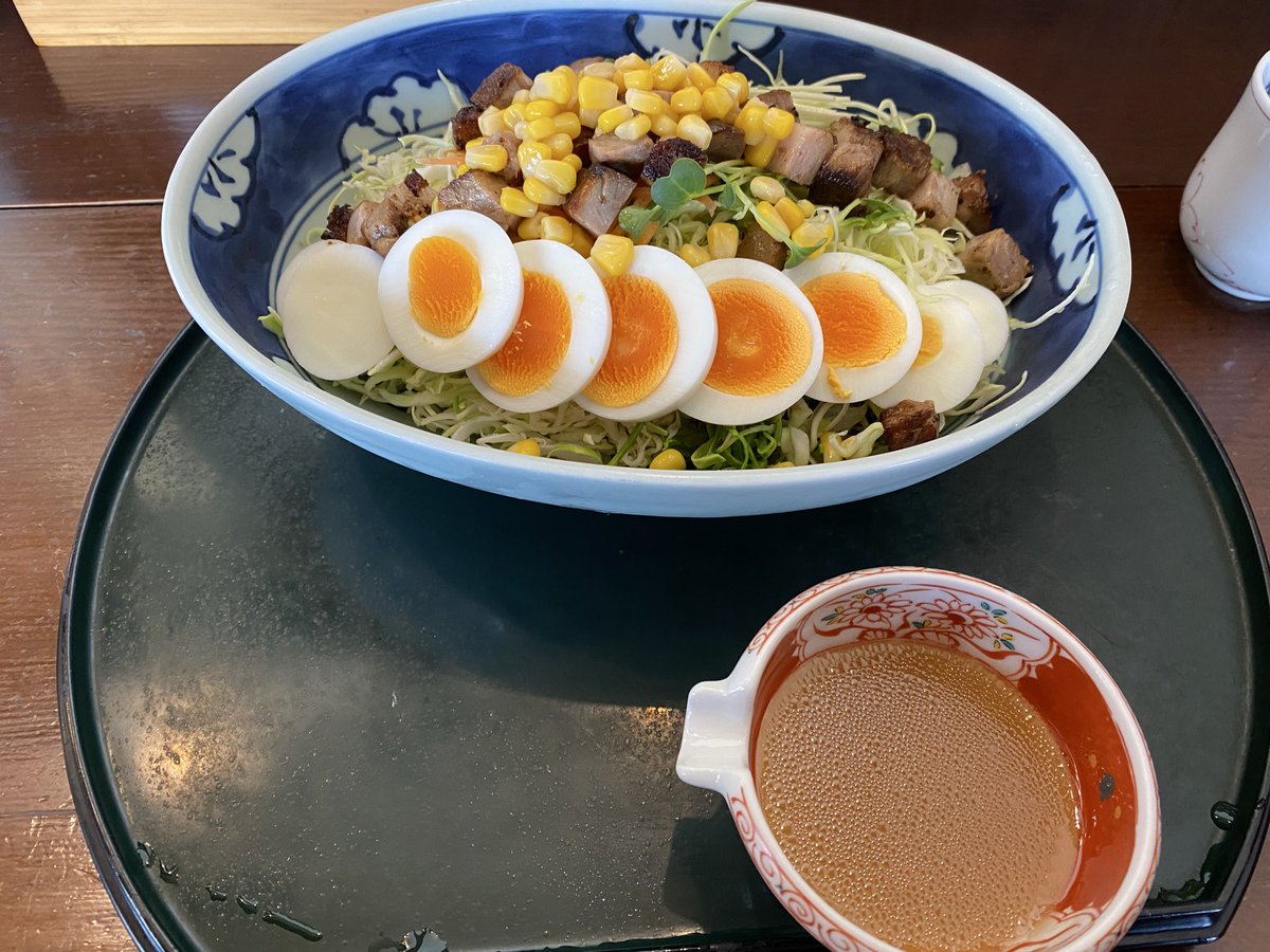 wizdy's tweet photo. え！？？
佐賀県が魅力度ランキング最下位！？
やった、いつものやつやーん！
これで自虐的にPRできるから良いやん！！

いちごさん
伊万里牛を使った、とき里サラダ
そらりのパフェ
ベルボアーズのブルーベリーカンパーニュ

たくさん美味しい物あるからね！ https://t.co/L2PE9oQxWs