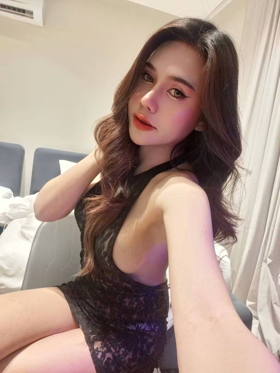 dzwza's tweet photo. #ladyboy_bahrain. #ladyboy_Juffair, #ladyboy_manam https://t.co/gBRVvf1nIO