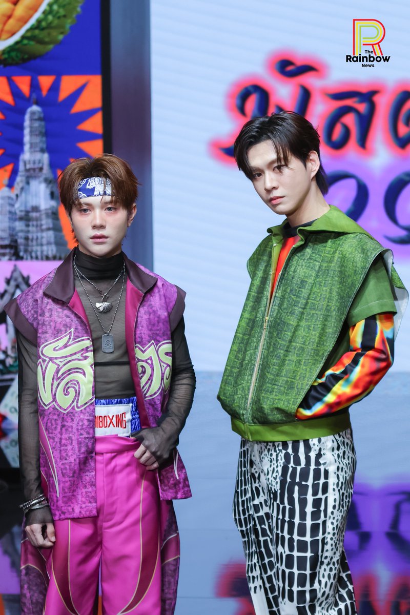 RainbowNewsent's tweet photo. "บีเวอร์ - ต้นหลิว" กับโชว์จาก Thammasat University ในงาน Siam Center BIFW 2026 🤍✨

BEVERTONLIEW AT SIAM CENTER BIFW26
#SiamCenterBIFW2026xBEVERTONLIEW
#BeverTonliew #bbverpj #tonliewmtp 

#SiamCenterBIFW2026 
#BIFW2026 #SiamCenter https://t.co/oV2yknRbAC