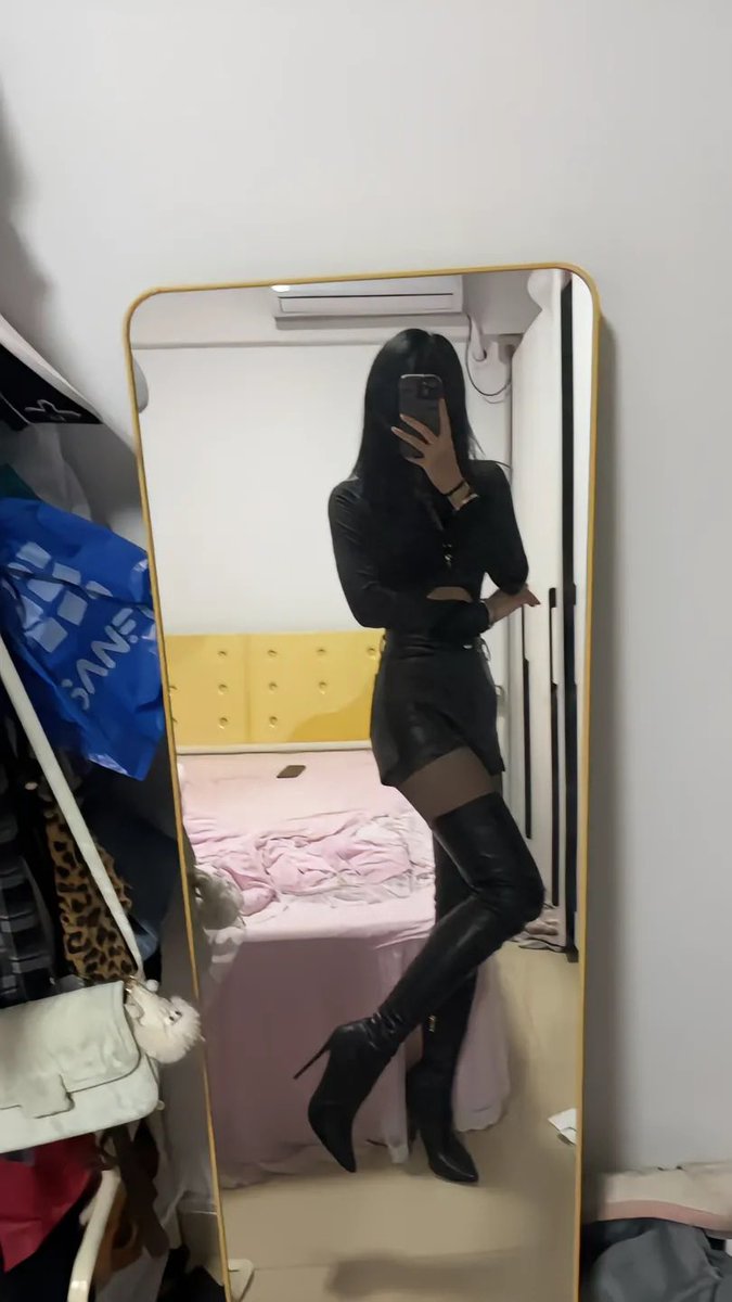 YYwanfu tweet picture