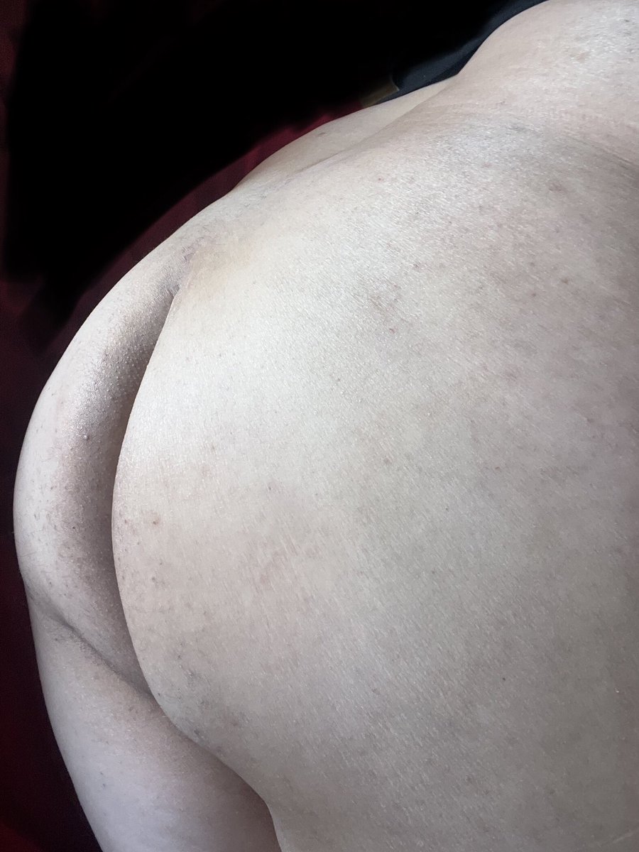 KFg113073's tweet photo. @TheBlackChvrch I wish my big ass would be sprayed with cum like that https://t.co/UPtoHM2hhp