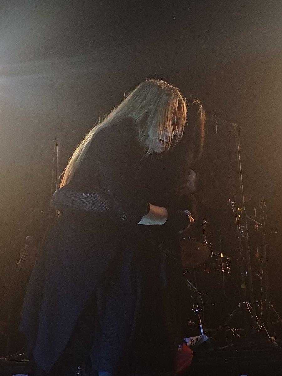 urei_no_hana's tweet photo. it was such a great show and tour, i'm so glad i was able to be part of it🥺🖤
i can't wait for the next kamijo tour in spring🌹 https://t.co/9mrOSVXP8W