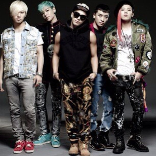 _Kpop_Stats_'s tweet photo. “Bad Boy” by BIGBANG has surpassed 200,000,000 (200M) views on Youtube! https://t.co/SU12XcdiWs