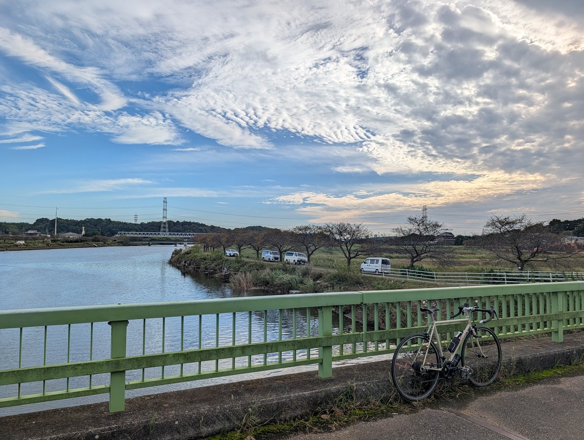 takenzou's tweet photo. 涼しい(^^) https://t.co/lv97kvXIKd