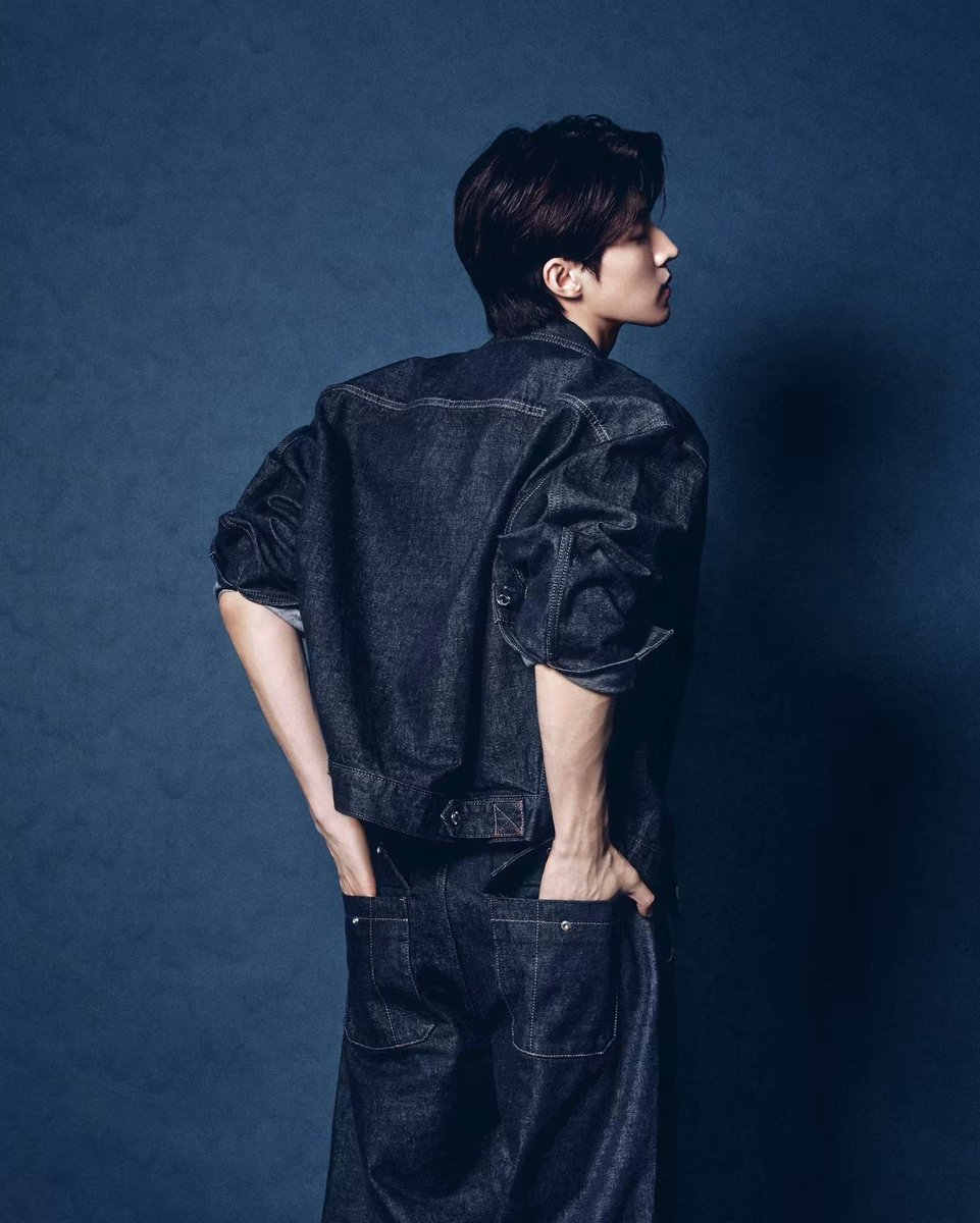 iampoiiiwannn's tweet photo. หล่อไม่เผื่อแผ่ใครทั้งนั้น 🫨💔
#BLUEPONGTIWAT https://t.co/yOcmjrTDI7