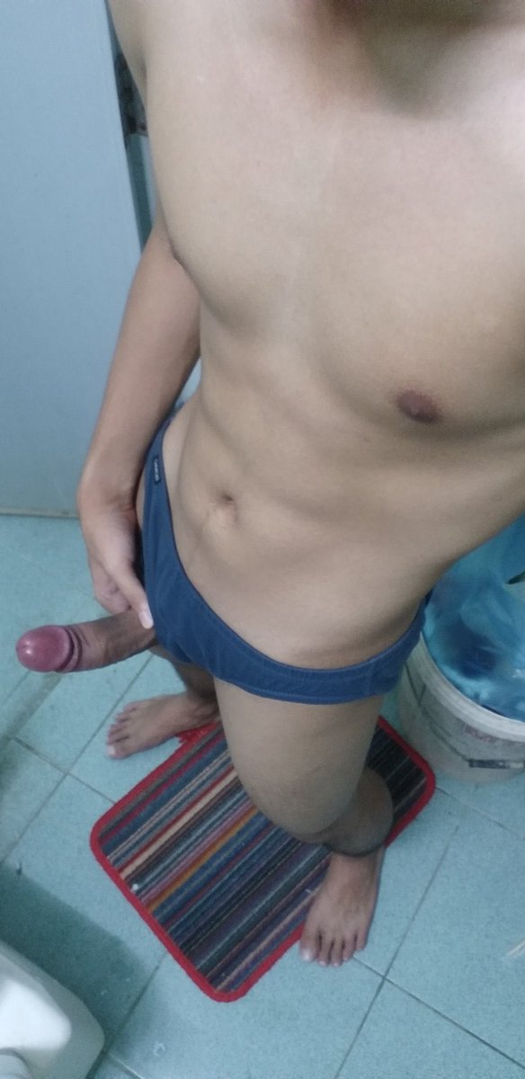 folkzung67's tweet photo. @_UNICORNOLOGY_ @KKbigsize ผมแข็งตามเลยอ่าาา #มอปลาย https://t.co/4LERP1A0ay