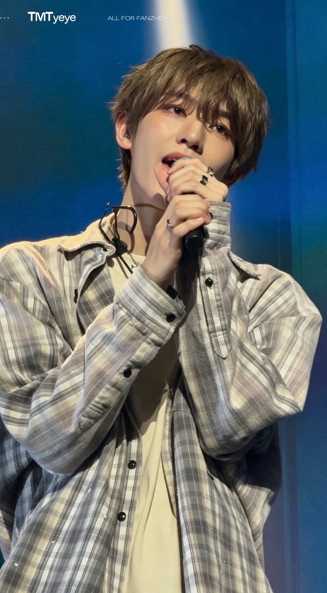 TMTyeye's tweet photo. 20261004 FANCON YOKOHAMA 昼

만나서 정말 좋아요✨

#范哲逸 #FANZHEYI #판저이 
#modyssey #모디세이 https://t.co/WggKjUhgEM
