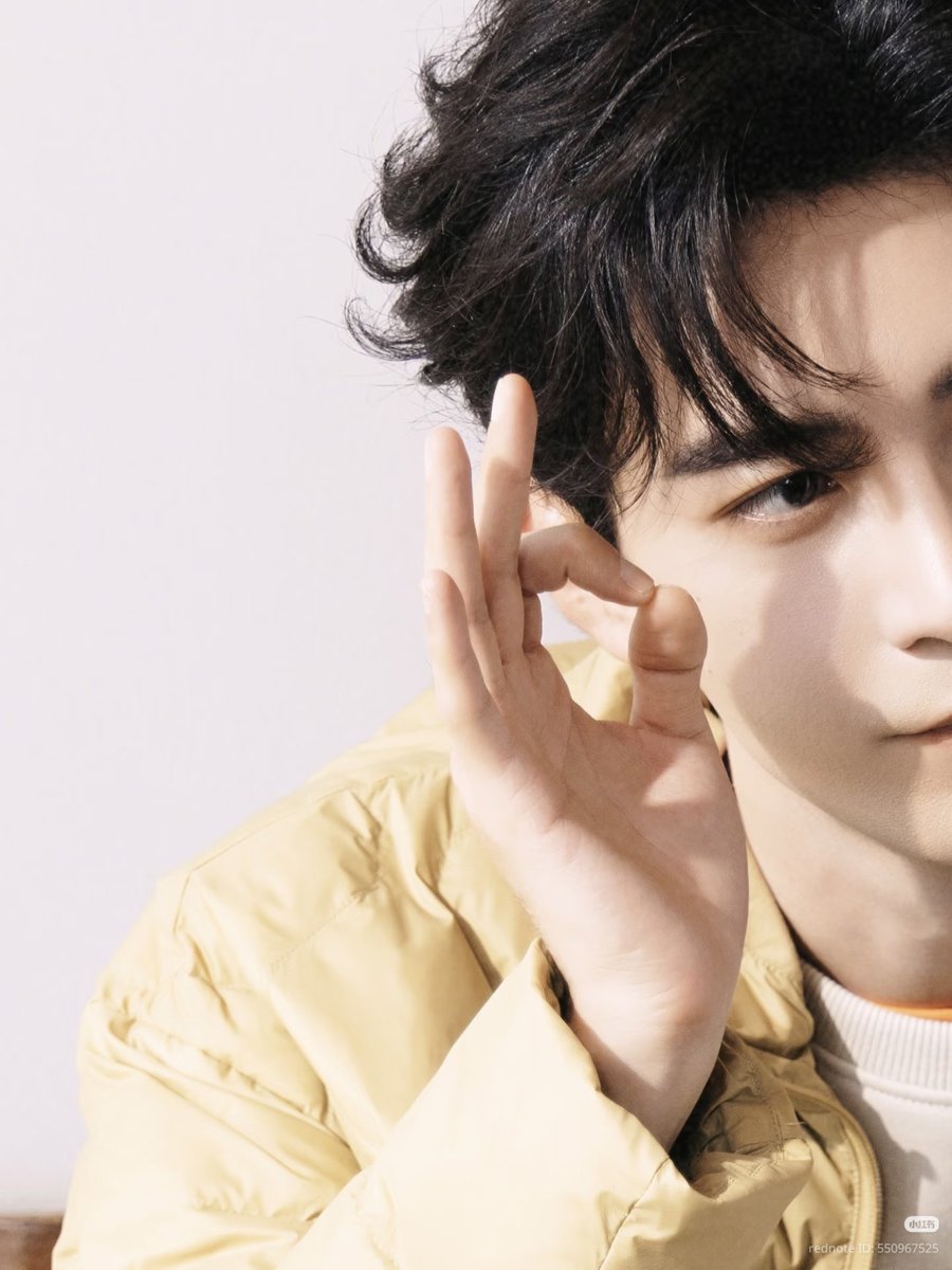 forxingxu's tweet photo. 261004 ★ Chen Xingxu Xiaohongshu Update.

Wishing you lots of “happiness” 🐟
Keep in a good mood, and may everything go well! ��️👌

#ChenXingxu #陈星旭 https://t.co/jsABfjNYk8