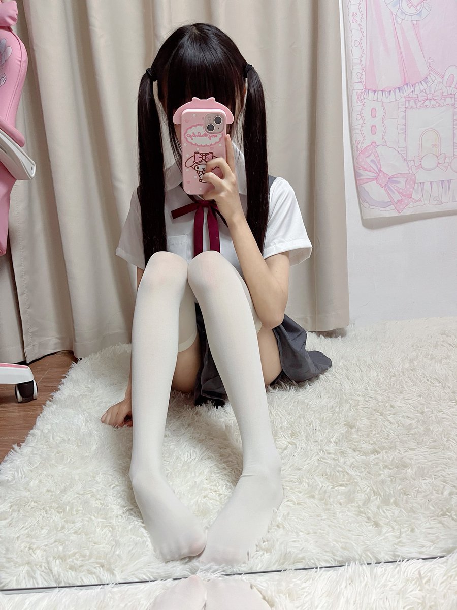 Lin0ui tweet picture
