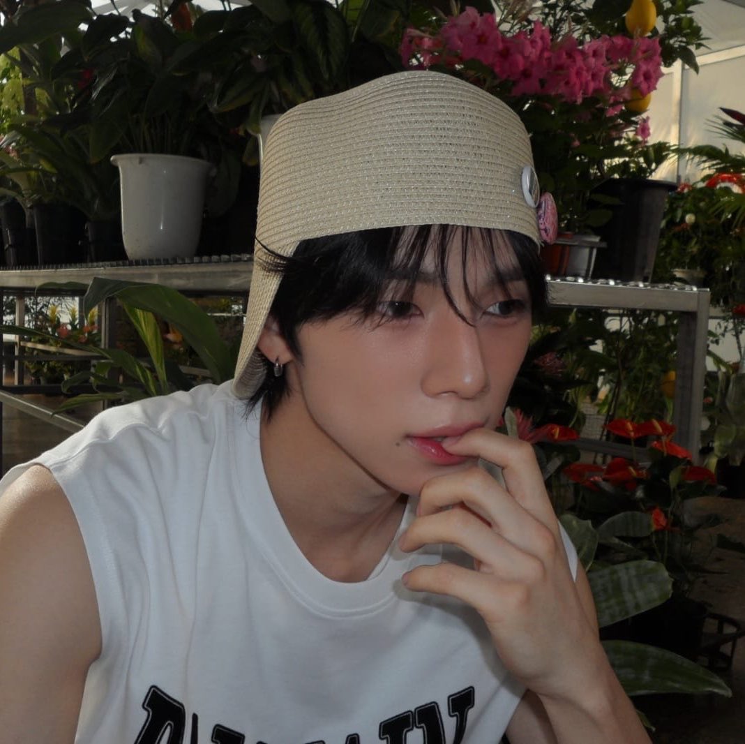 yukiitty09's tweet photo. 🚨 So Geon de NEXZ dice que no sabía que su compañero de grupo, Tomoya, es japonés.

"Pensé que era gay como yo." https://t.co/JSGQpPewgk