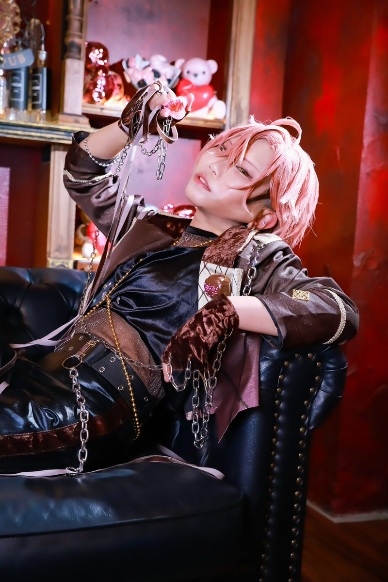 magicos_cos's tweet photo. 【enst!!cosplay/🍫久遠舞珠🎪】

　　ゼロ距離の吐息で
　　　　飽和する愛に溺れてく

📸pinoさん(@maplexphoto)
🏢アイルート竹ノ塚さん(@airoute_s)
#アイルート01 https://t.co/Dti0uRBeXY