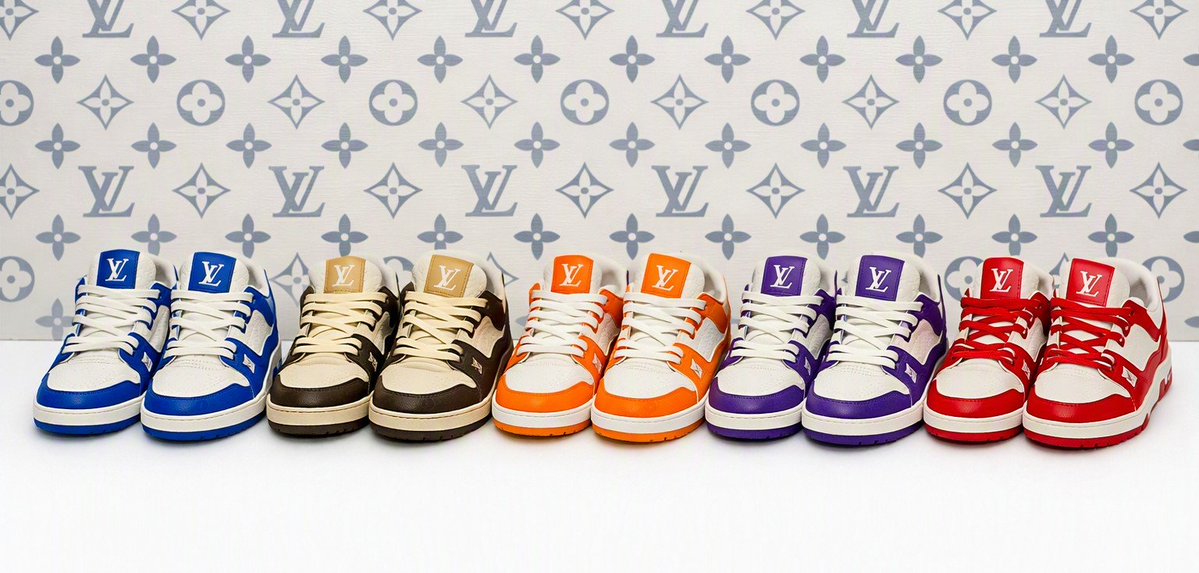starlight_A24's tweet photo. どれを履いてお出かけしようかな😎❣️

#LouisVuitton #ルイ・ヴィトン https://t.co/oEBrhIP0Km