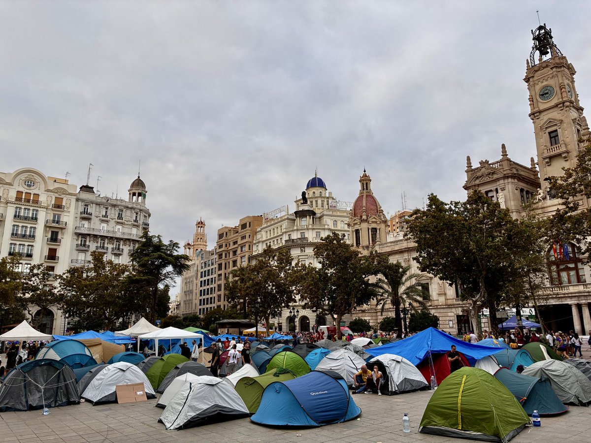 MiquelReal's tweet photo. Bon dia, València. https://t.co/oc9YfoMpEA
